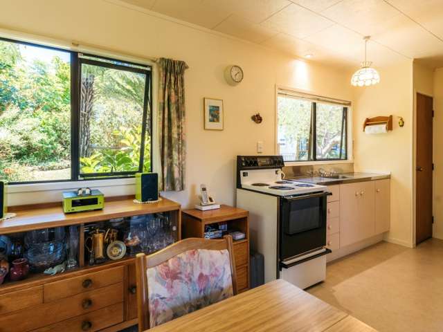 6 Hekerua Road Oneroa_2