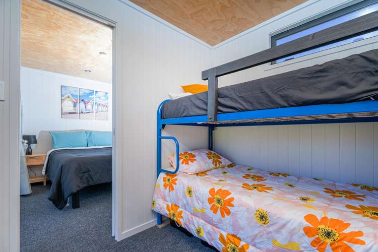 24 Oliver Leighs Drive Cooks Beach_18