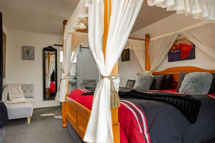 314 Waikawa Road Waikawa_8