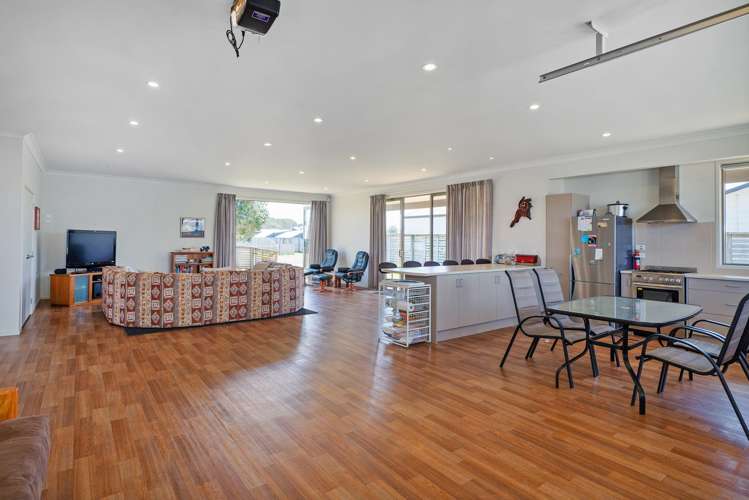 140 Ngaio Drive_5
