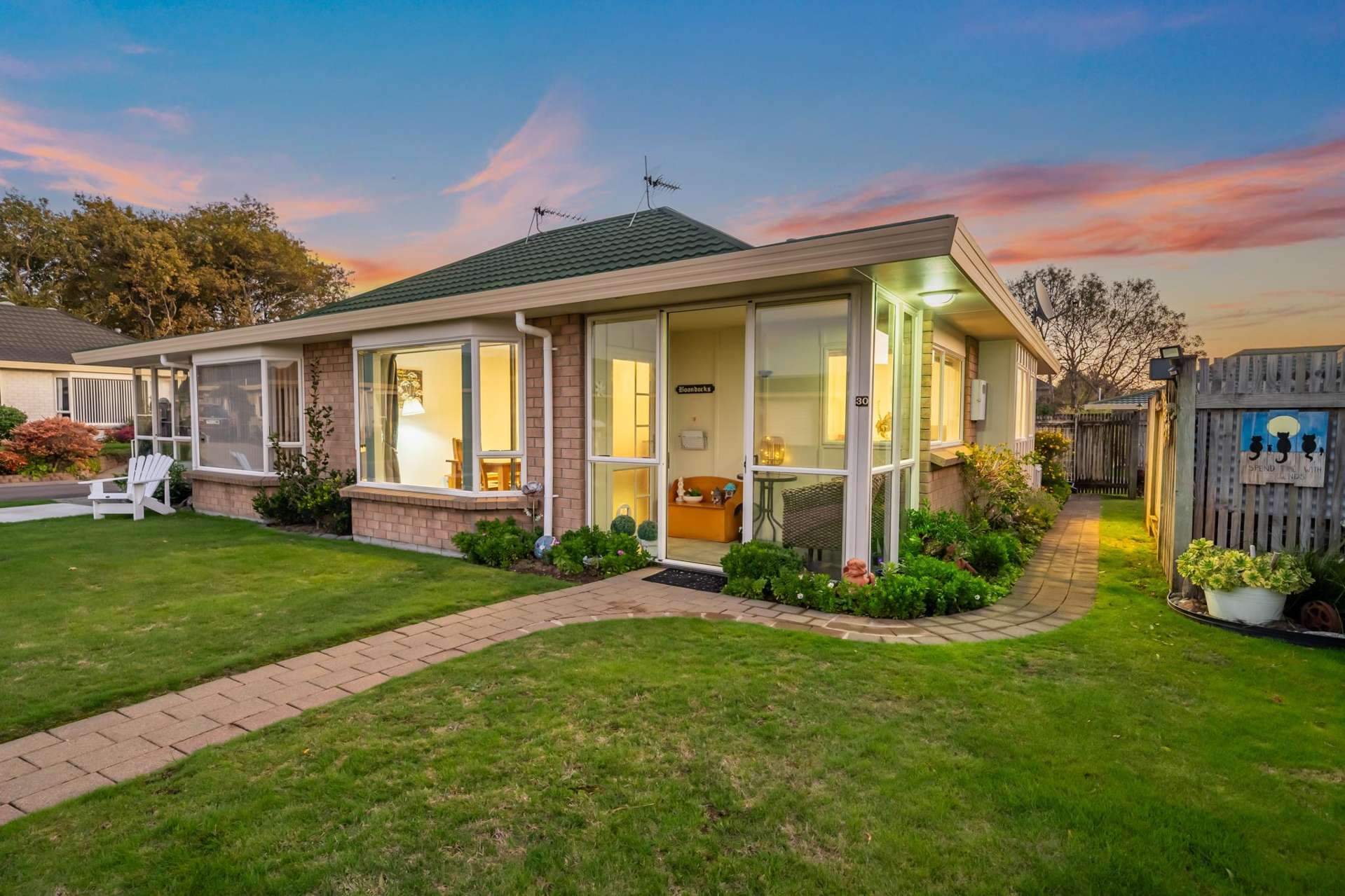 30/17 John Street Trentham_0