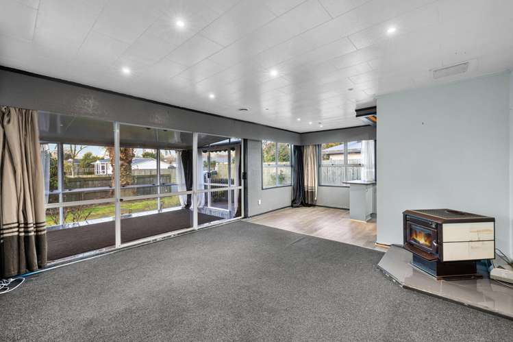 40 Browning Crescent Owhata_0