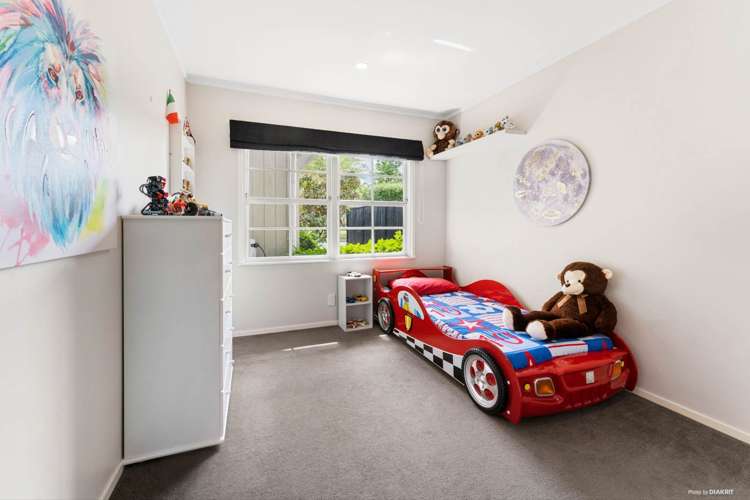 4 Trust Place Sunnyhills_21