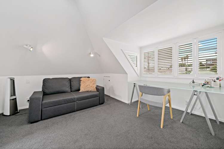 1/20 Lomond Street Takapuna_9