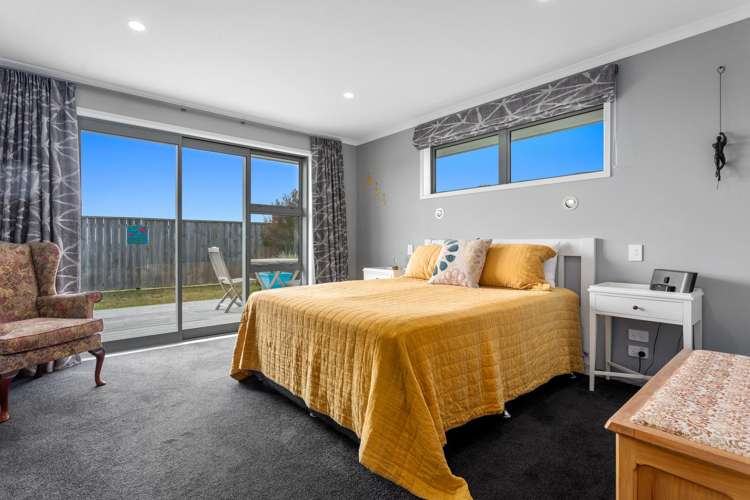 12 Acacia Avenue Coastlands_13