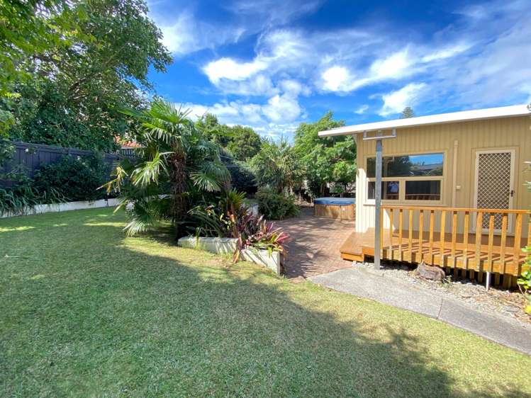 7 Maugham Drive Bucklands Beach_5