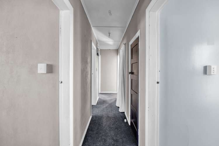 2 Waihi Road Hawera_8