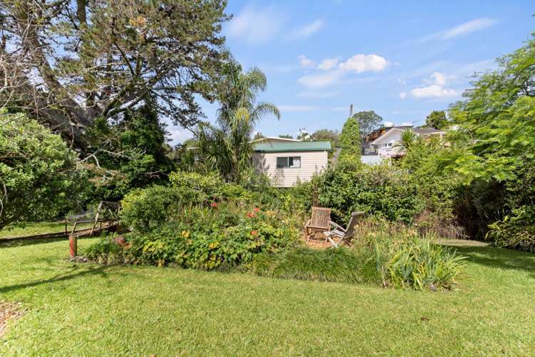 45 Fairmount Road Titirangi_15