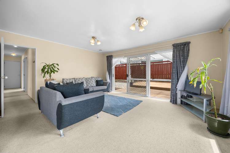 2/34 Rotoiti Avenue Pakuranga Heights_4