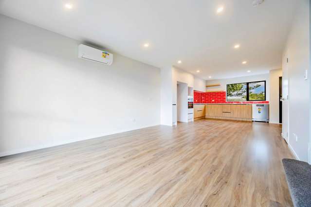 6/21 Peachgrove Road Te Atatu Peninsula_4