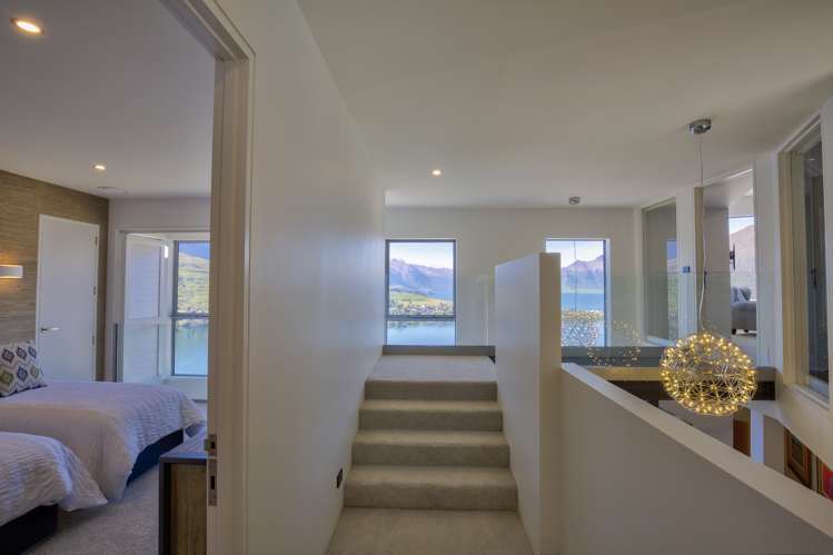 1 Conifer Lane Queenstown_17