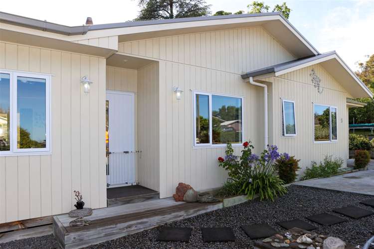 5 Te Mata Peak Road Havelock North_0