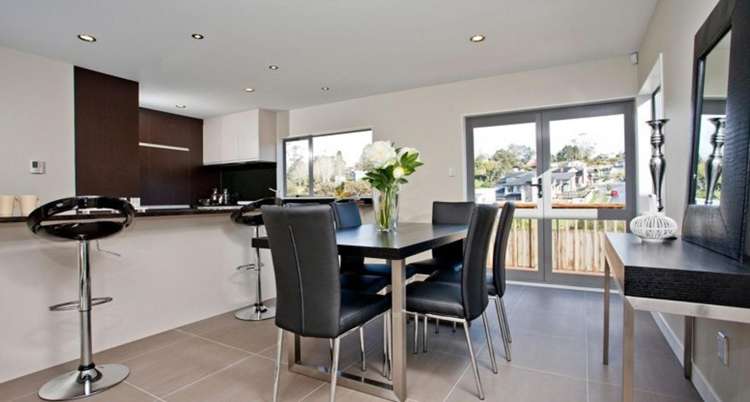 18 Bintulu Place Fairview Heights_6