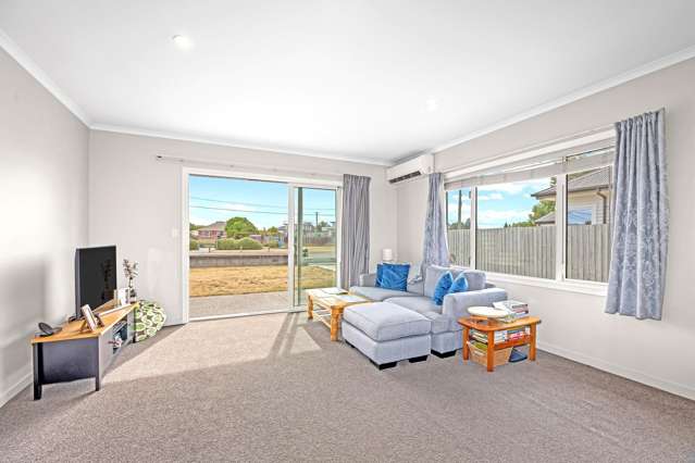 15 Cuffs Road Wainoni_3