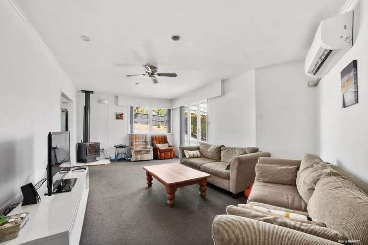 5 Lauderdale Road Birkdale_2