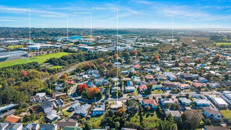 30 Sylvan Crescent Te Atatu South_31