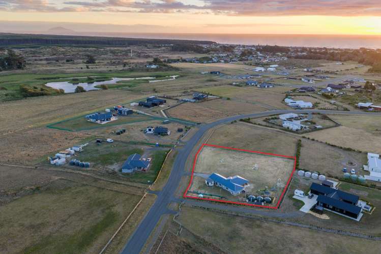 21 Mowhia Grove Waitarere Beach_23