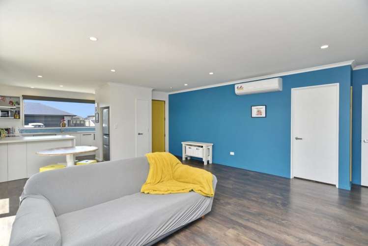 14 Quinn Crescent Woodend_10