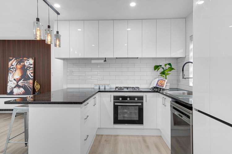 45 Black Beech Crescent Takanini_7