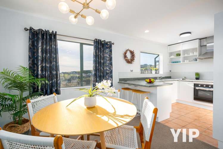 22 Peppertree Lane Woodridge_6