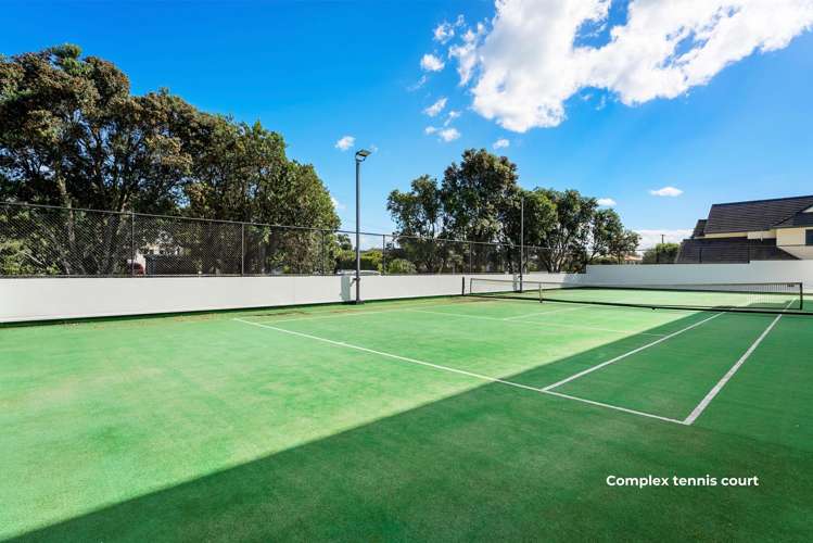 210/136 Marine Parade Mt Maunganui_19