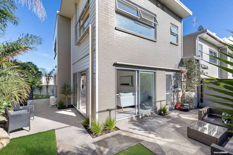 4 Karauria Lane Orewa_21