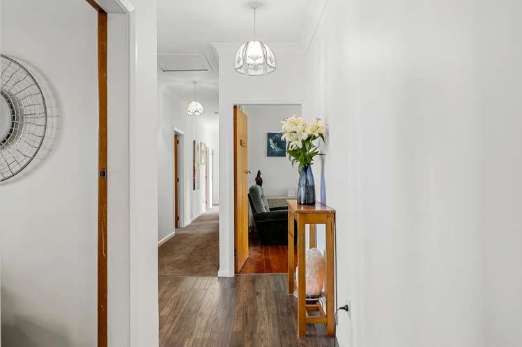 638 Oxford Road Fernside_15