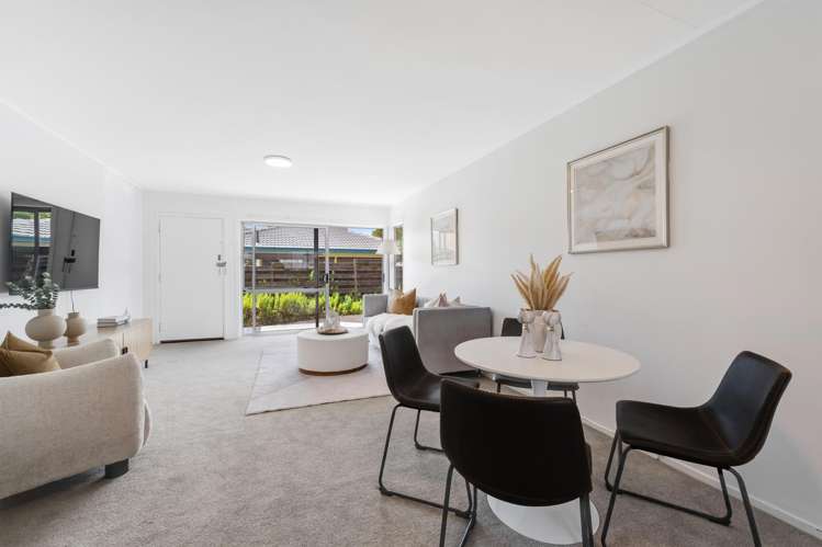 2/38 Ballater Place Highland Park_8