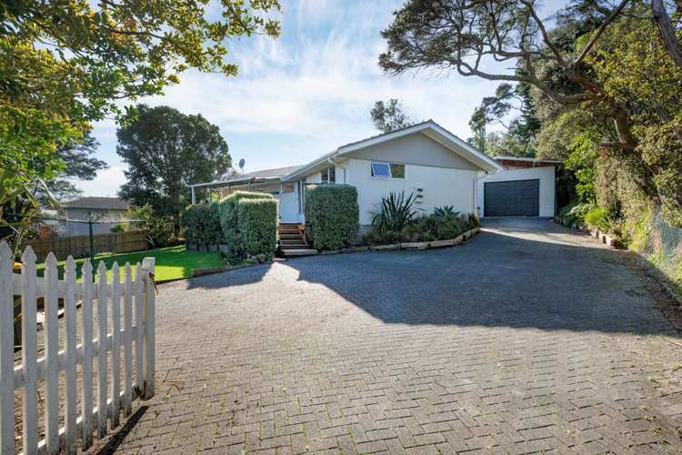 46 Onedin Place Titirangi_0