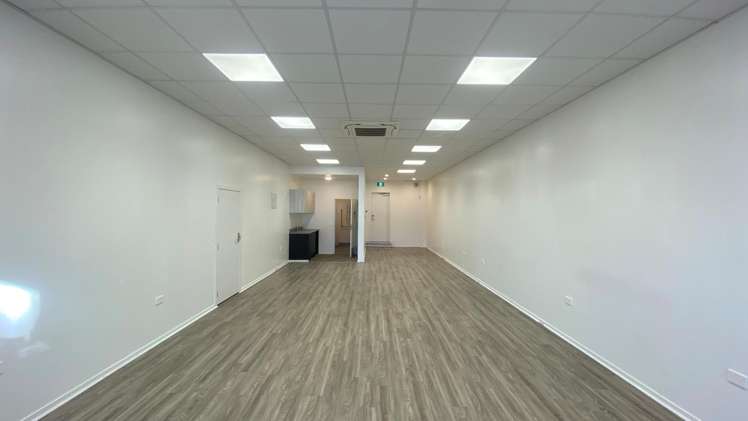 T2/19 Devonport Road Tauranga Central_3