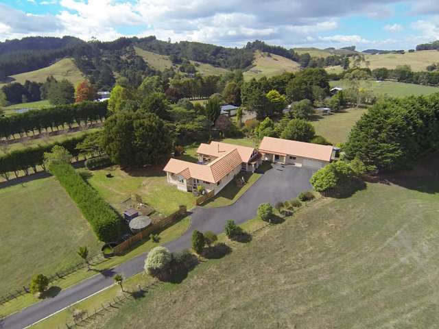 72 Main Road Kauri_4