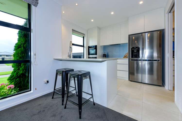 28 Veuve Drive Lincoln_9