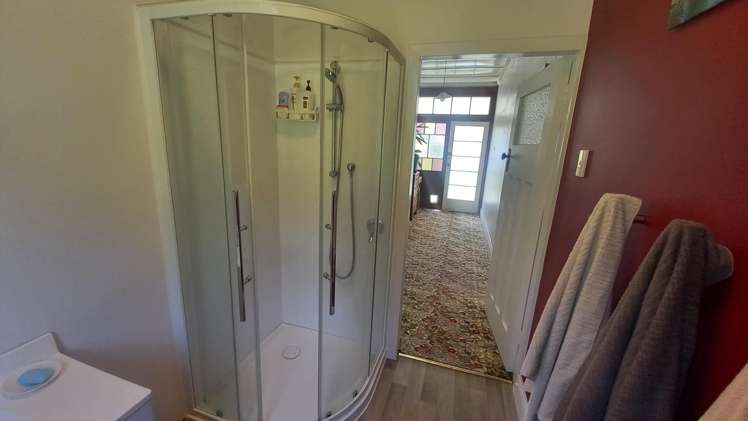 11,13 Birch Street Tuatapere_10