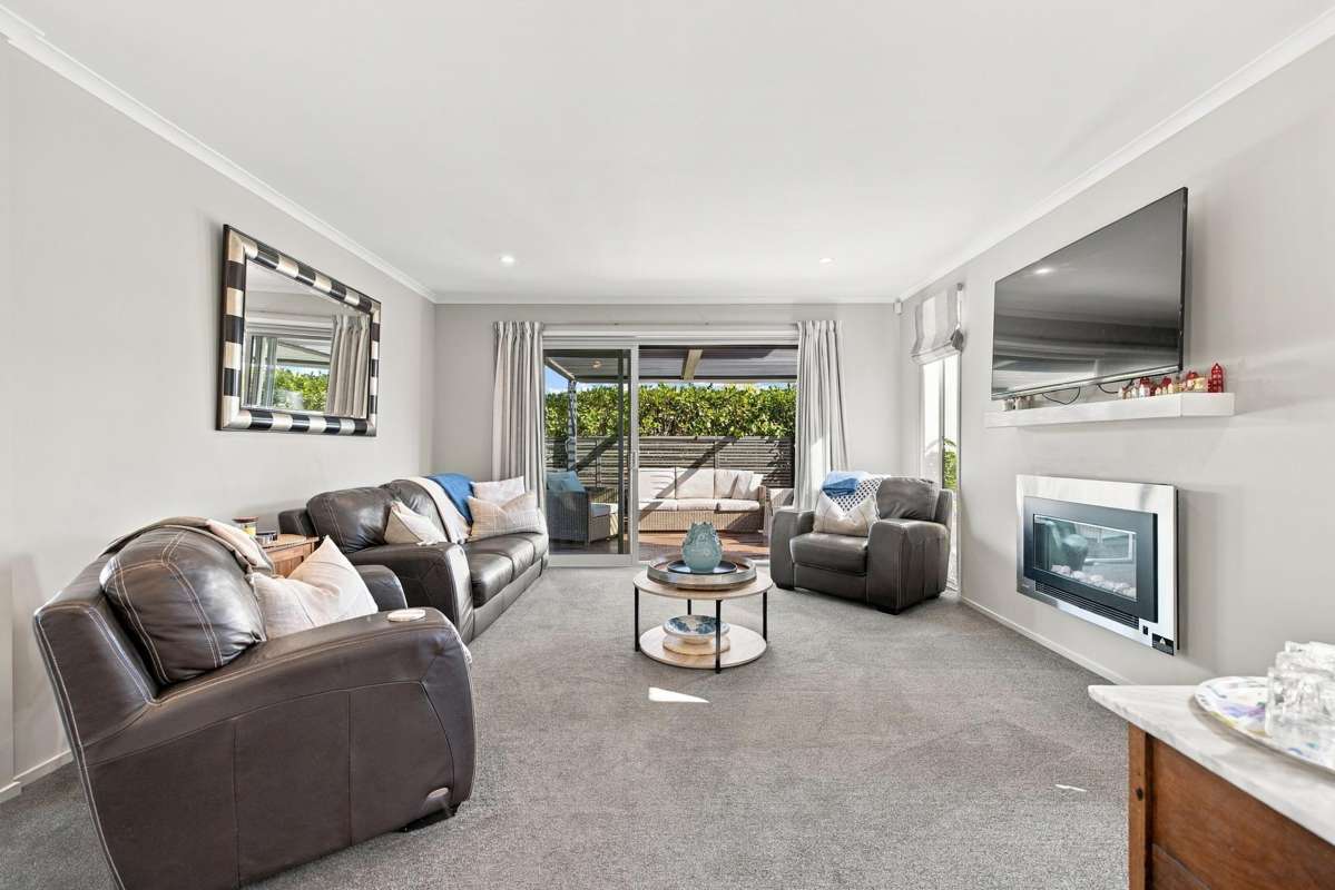 2 Carpenter Drive_1