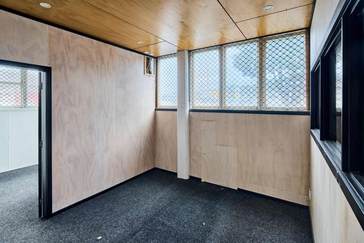 9-11 Wakefield Street Alicetown_9