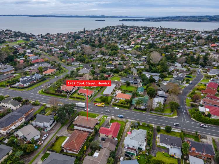 1/87 Cook Street Howick_24