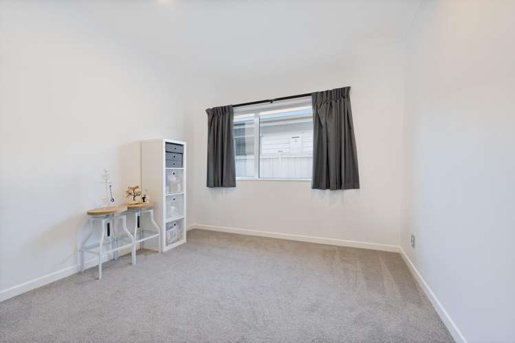 25 Gilbransen Road Kumeu_13