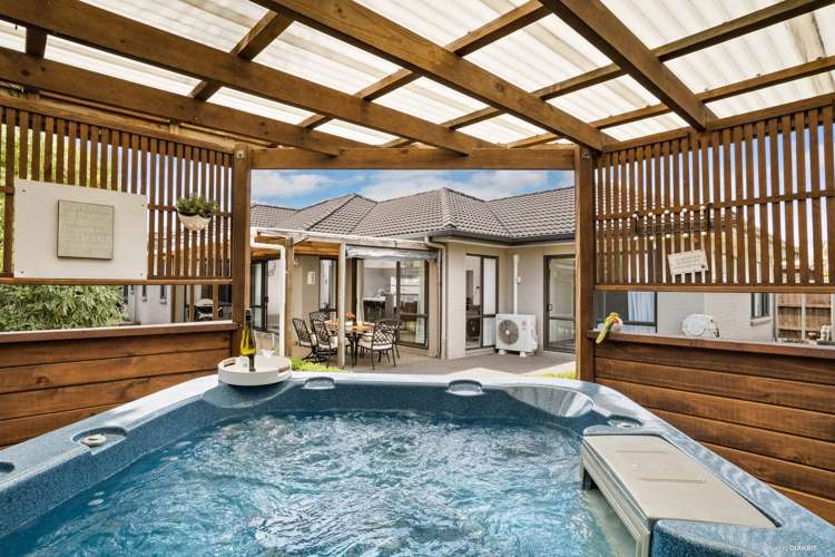 27 Stranraer Crescent Wattle Downs_8