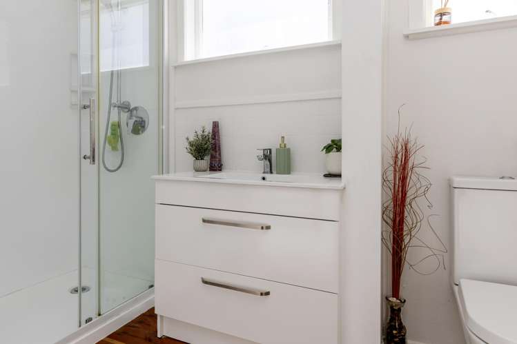 1/32 Scannell Street Taupo_19