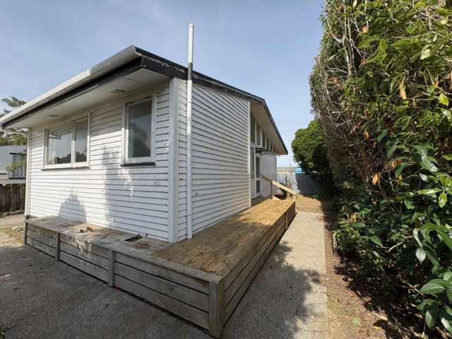 LEVIN - TWO BEDROOMS.