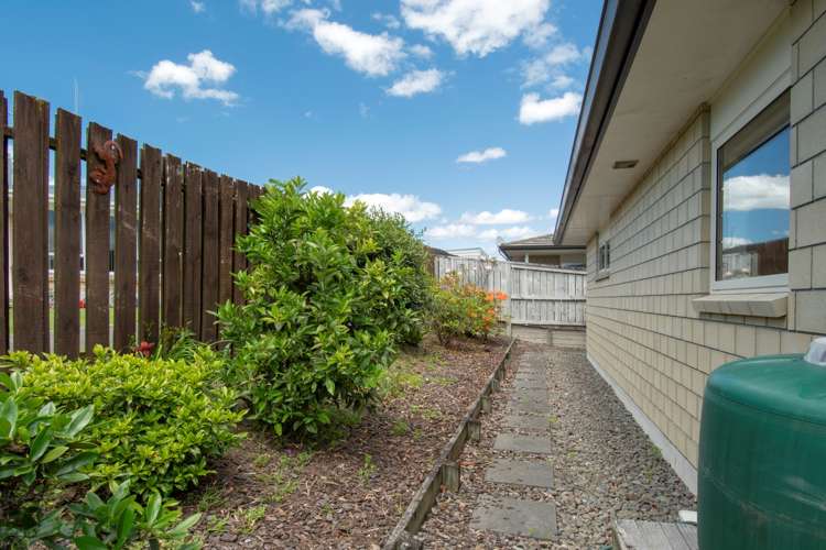 5 Harmens Way Greerton_12