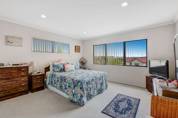 36 Black Teal Close Unsworth Heights_5