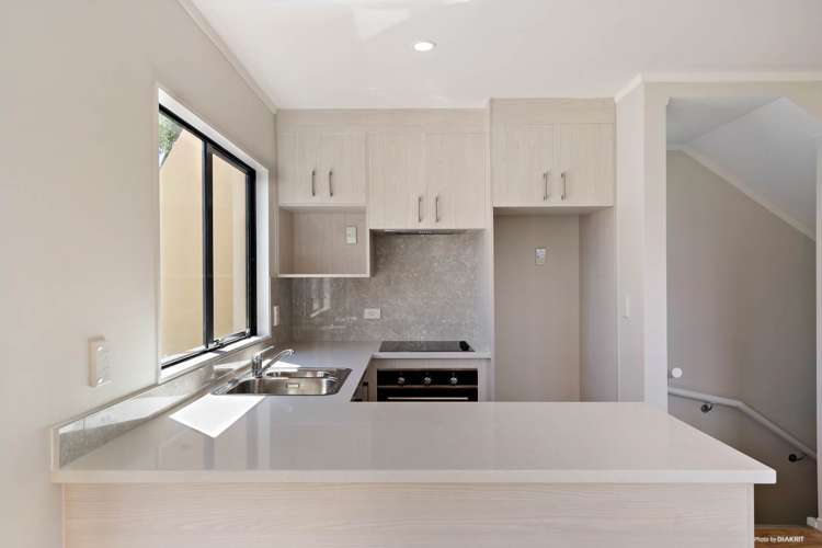 36/8 Margan Avenue New Lynn_1