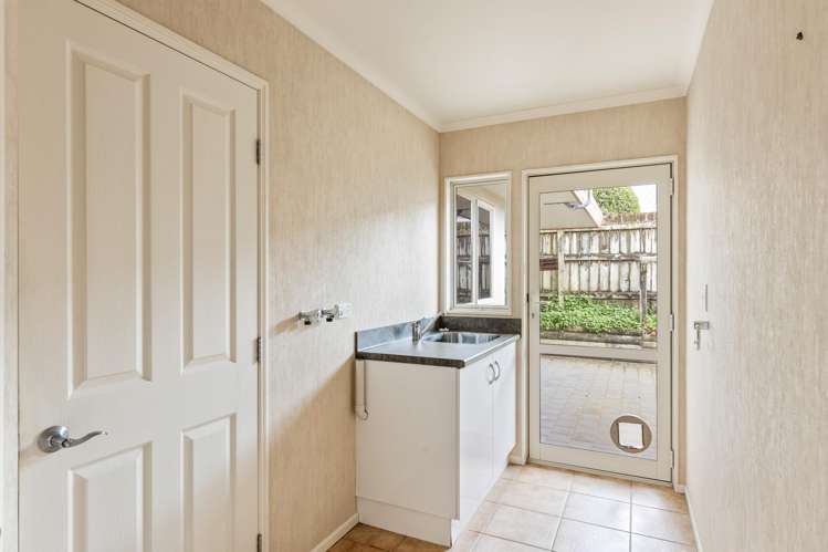 18 Ashmore Drive Frankleigh Park_25