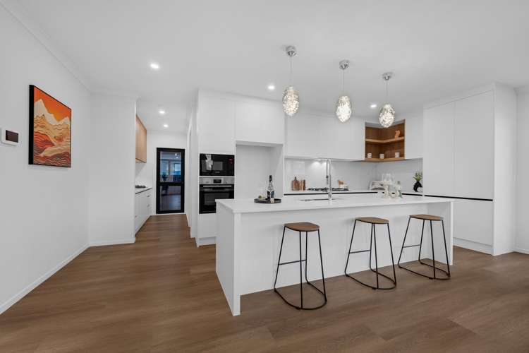34 Emerald Avenue Karaka_9