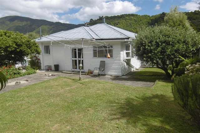 86 Waikawa Road Picton_3