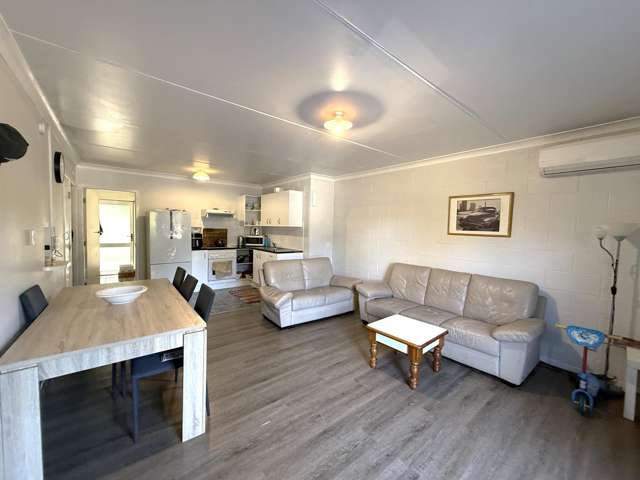 Sunny Corner Apartment – Walk to CBD | First Home or $500/wk Investment