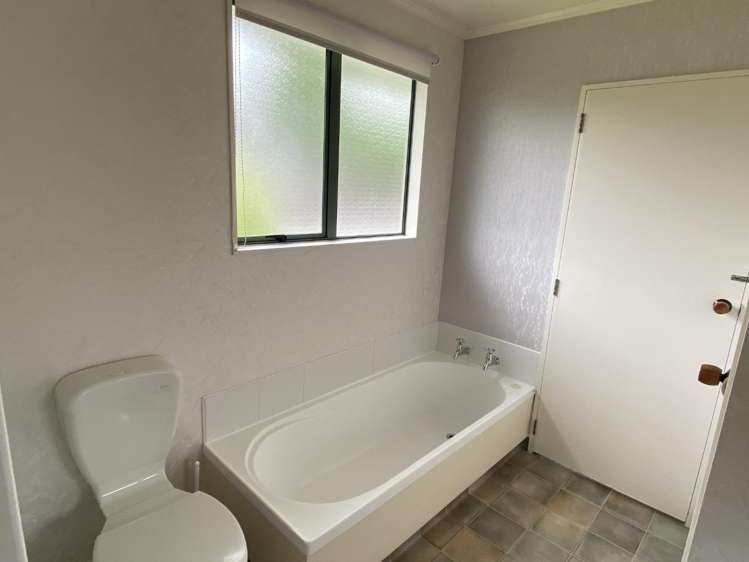 205C Maxwell Road 10706_7