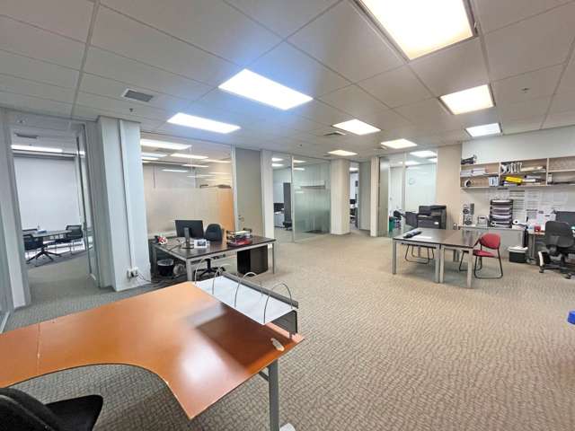 2 Osterley Way Manukau_3