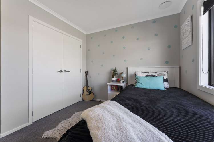 1 Wescombe Grove Feilding_12